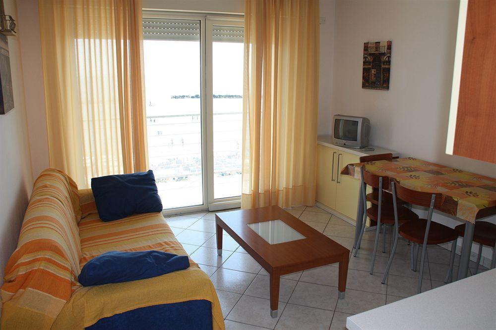 Residence Moderno Lido Di Savio Exterior foto