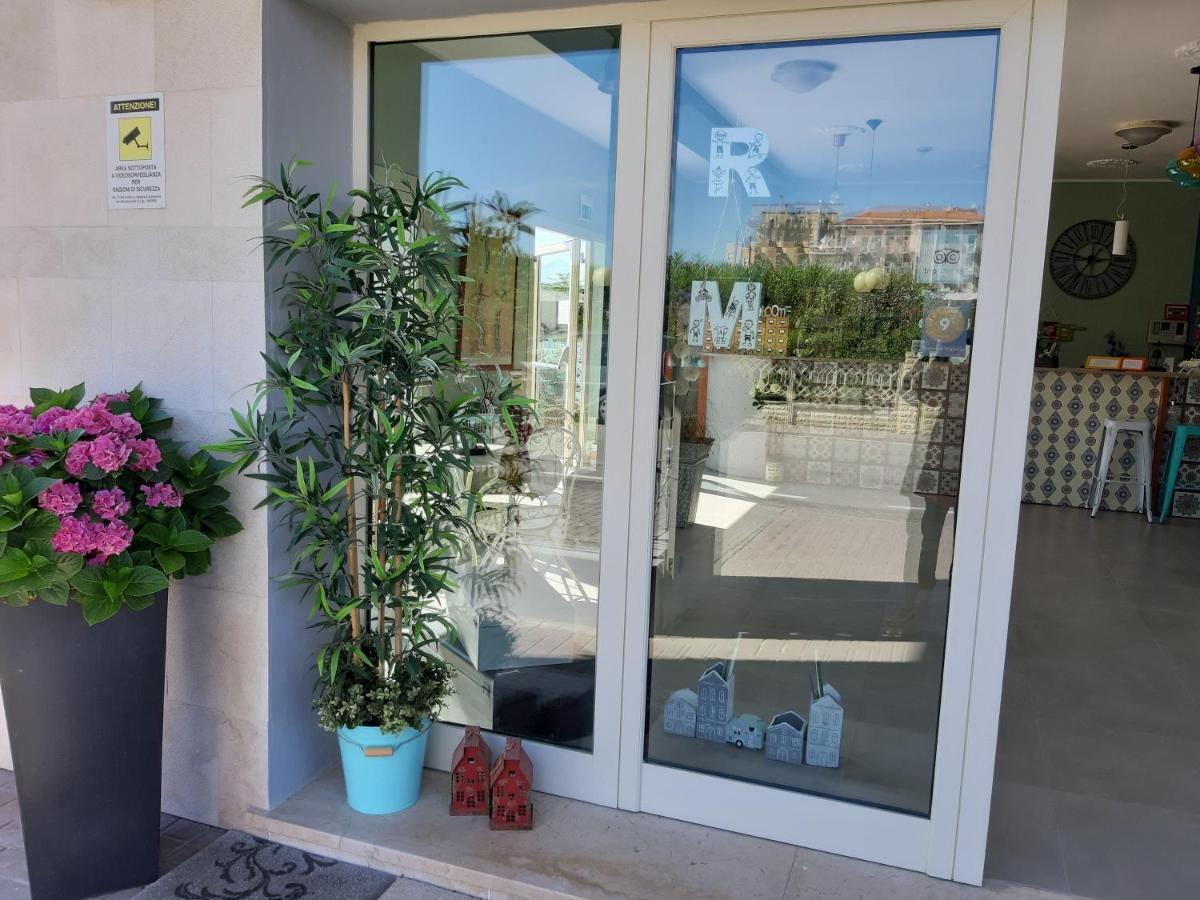 Residence Moderno Lido Di Savio Exterior foto